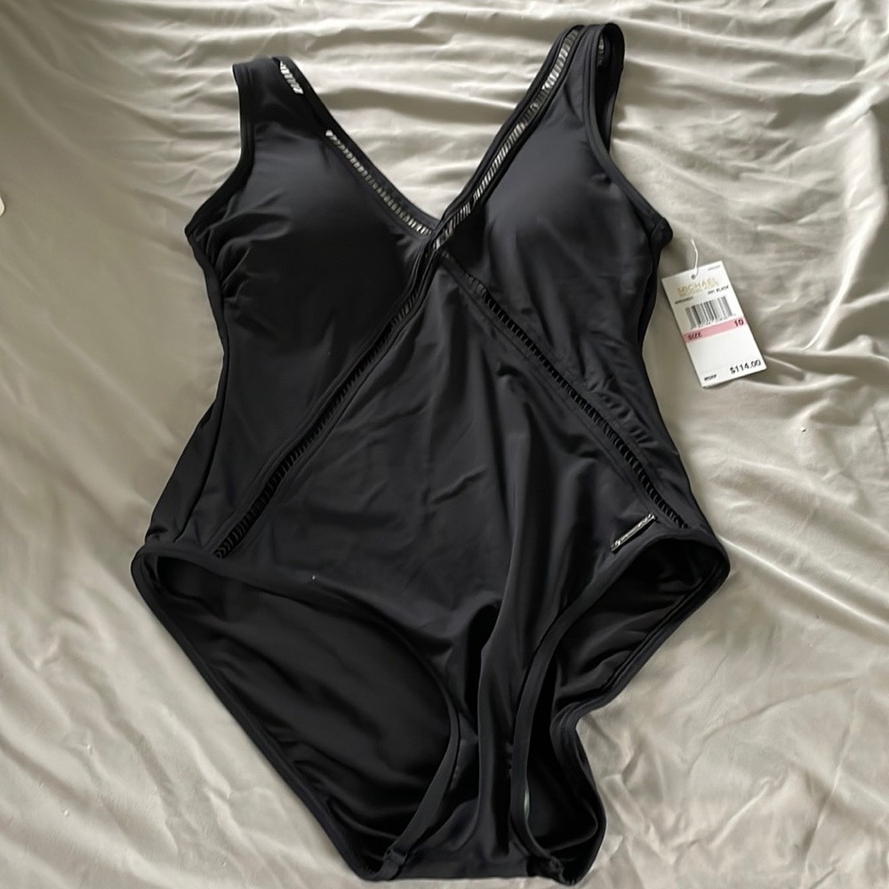 ✨Host Pick✨NWT Michael Kors One Piece Swim
